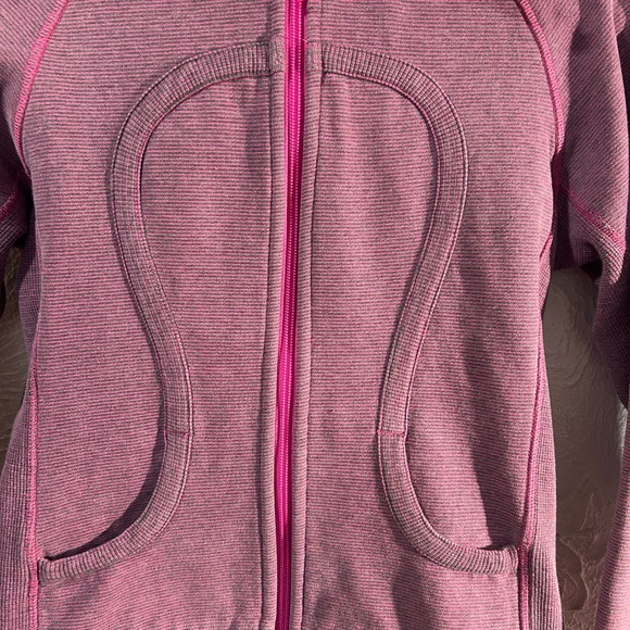 Lululemon Scuba Hoodie Jacket Heathered Purple & Pink Size 4-6 - Picture 2 of 4